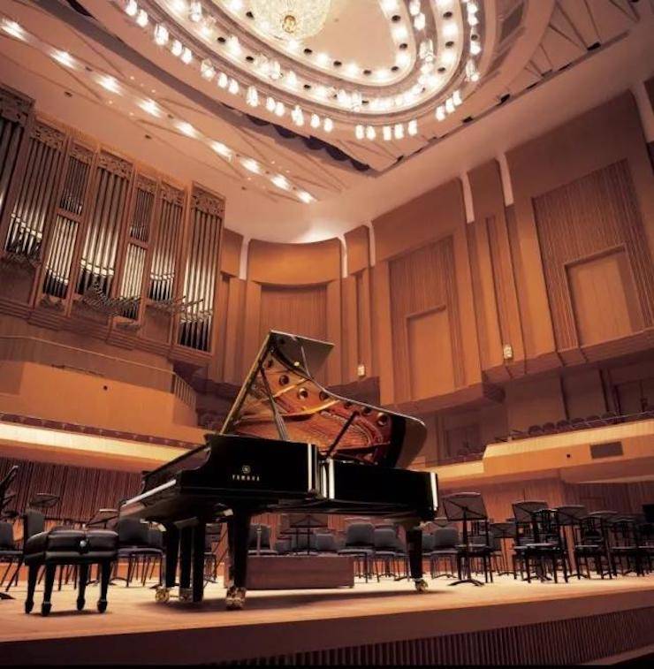 【报道】2017豪运国际亚洲音乐奖学金-星海音乐学院颁奖仪式暨豪运国际海外艺术家彼得·多纳赫钢琴独奏音乐会圆满结束！