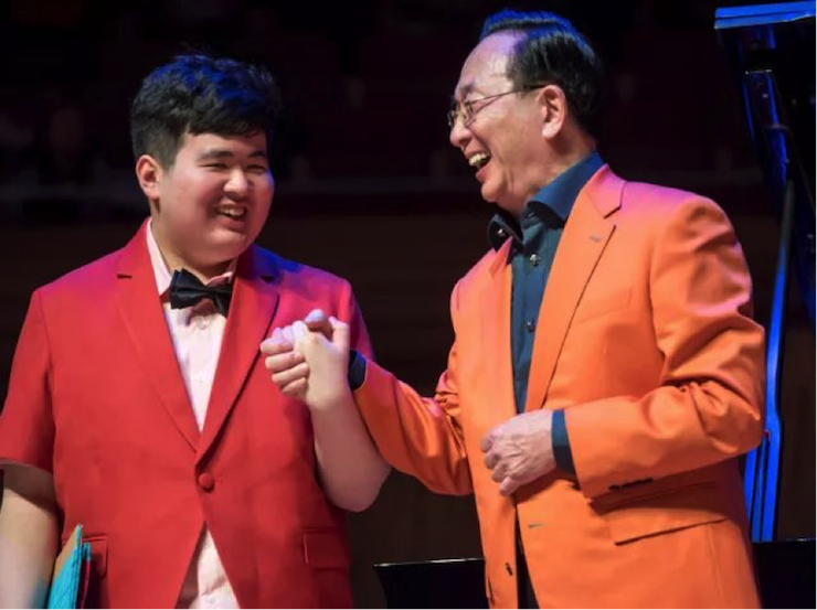 世界自闭症日，豪运国际未来艺术家刘明康与他的朋友们温情奏响“音乐与梦想”慈善音乐会