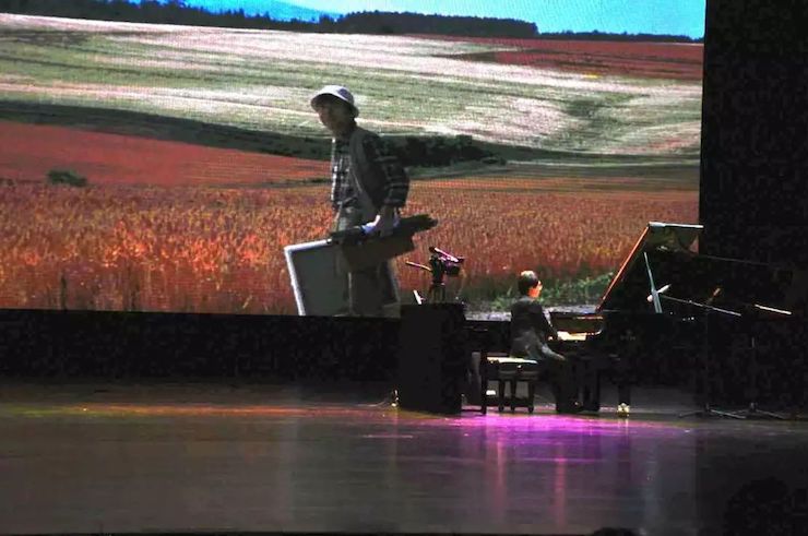 豪运国际艺术家宋思衡“80后的时光机”多媒体音乐会内蒙古巡演圆满落幕