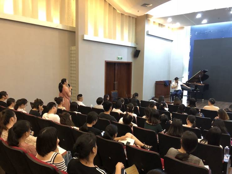 豪运国际艺术家孙鹏杰“欧美少儿钢琴教学法师资培训”嘉兴站圆满落幕