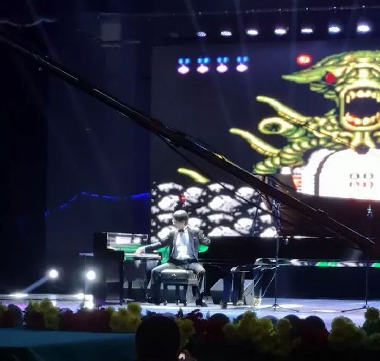 豪运国际艺术家宋思衡“80后的时光机”多媒体音乐会内蒙古巡演圆满落幕