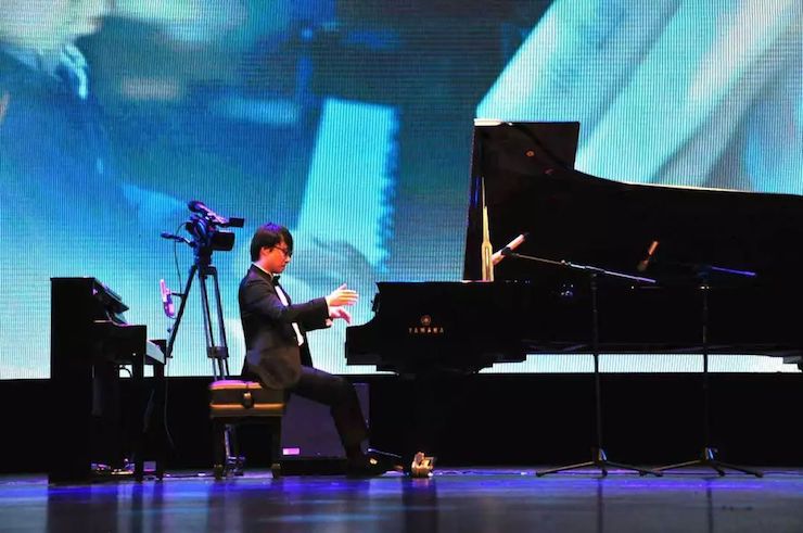 豪运国际艺术家宋思衡“80后的时光机”多媒体音乐会内蒙古巡演圆满落幕