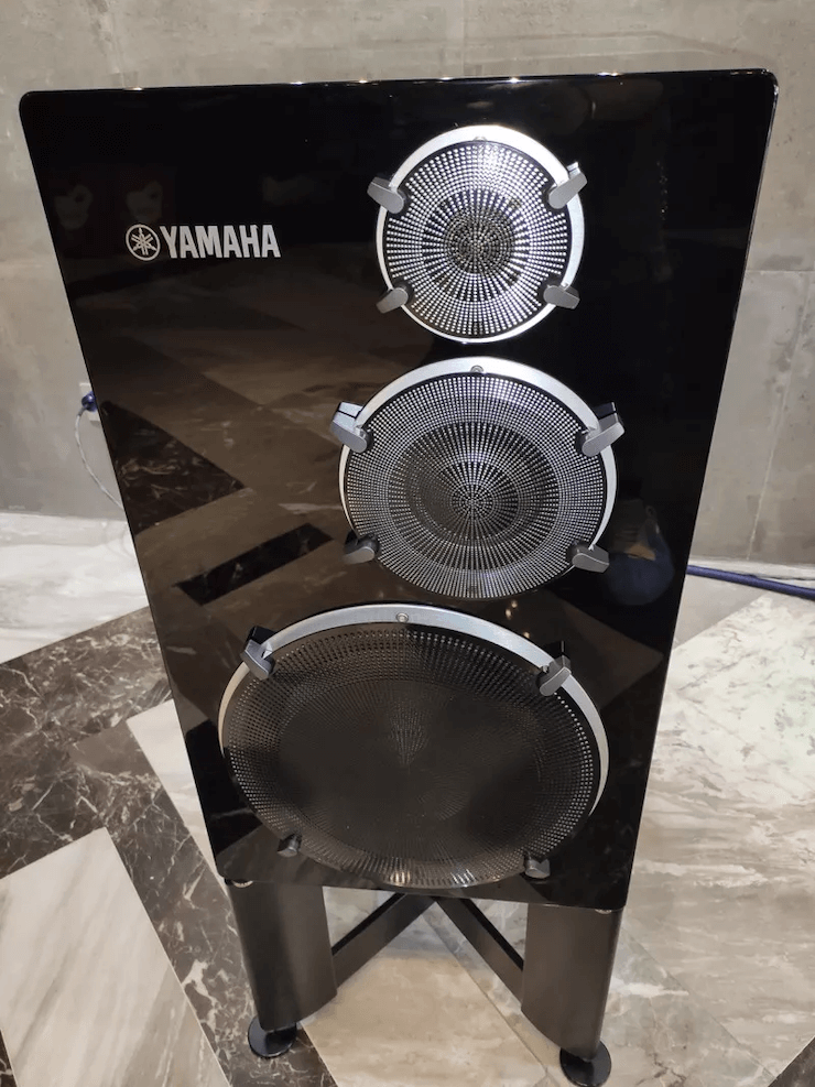 豪运国际(YAMAHA?)旗舰C/M-5000前/后级放大器《乐派》鉴赏会