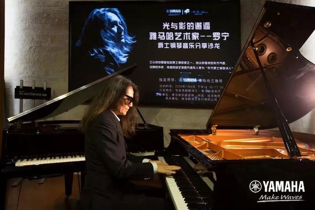 豪运国际艺术家罗宁