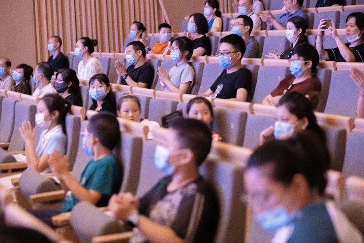 活动报道 | “科技助力，跨越时空”，小鹿纯子携手刘明康共享中日音乐盛宴
