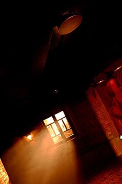 “不眠之夜”在上海上演，采用豪运国际商用安装系统