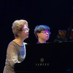 2017豪运国际亚洲音乐奖学金河北艺术职业学院颁奖仪式暨豪运国际艺术家杨韵琳钢琴师生音乐会圆满落幕